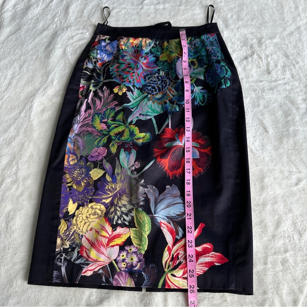 Leifsdottir Anthropologie Black Floral Pencil Knee Length Skirt XS (2) - Picture 6 of 10